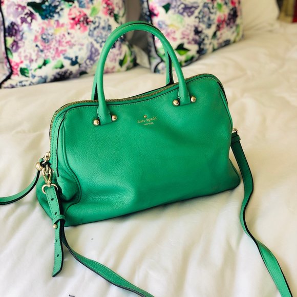 emerald green luggage